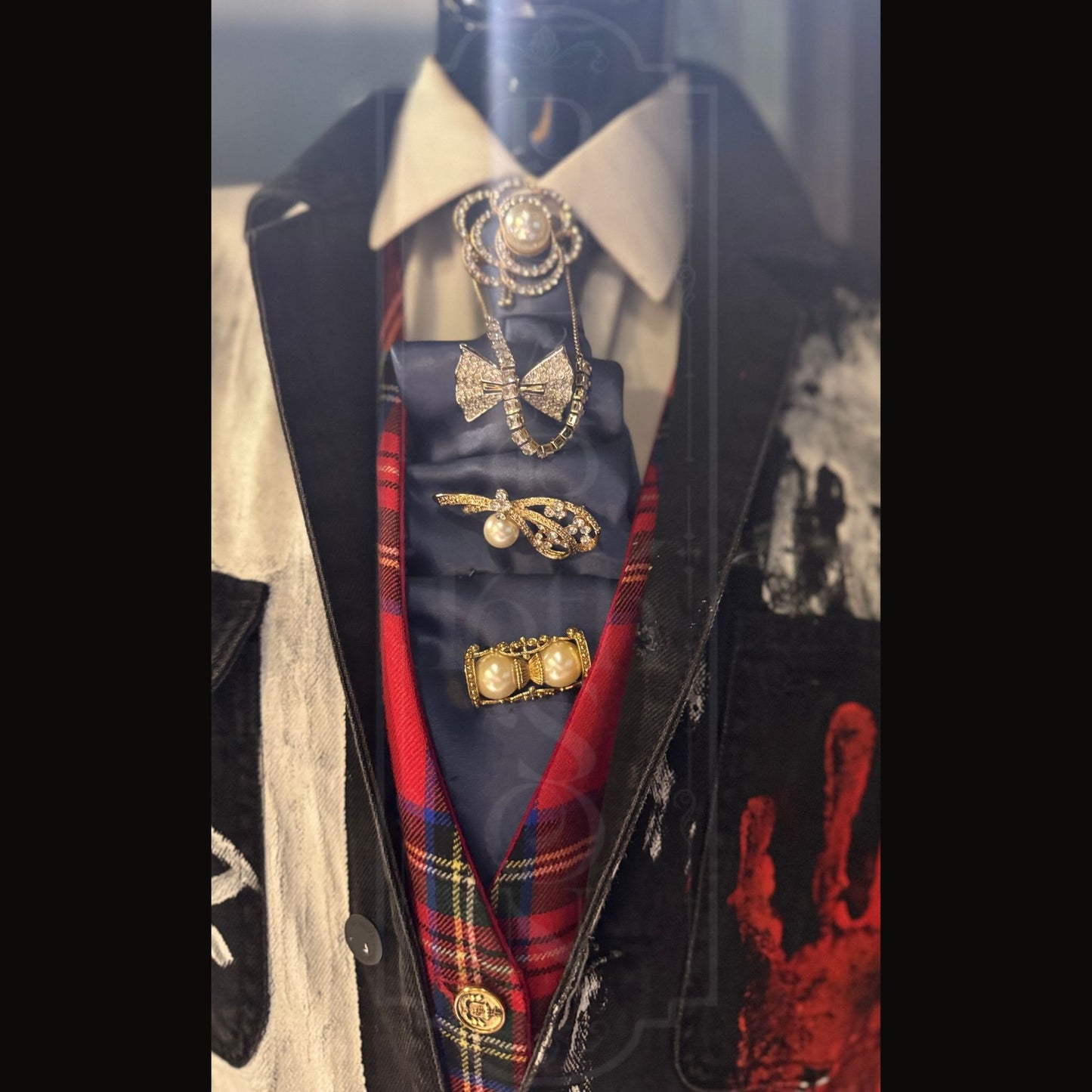 16th Cross Pearson Custom Tie